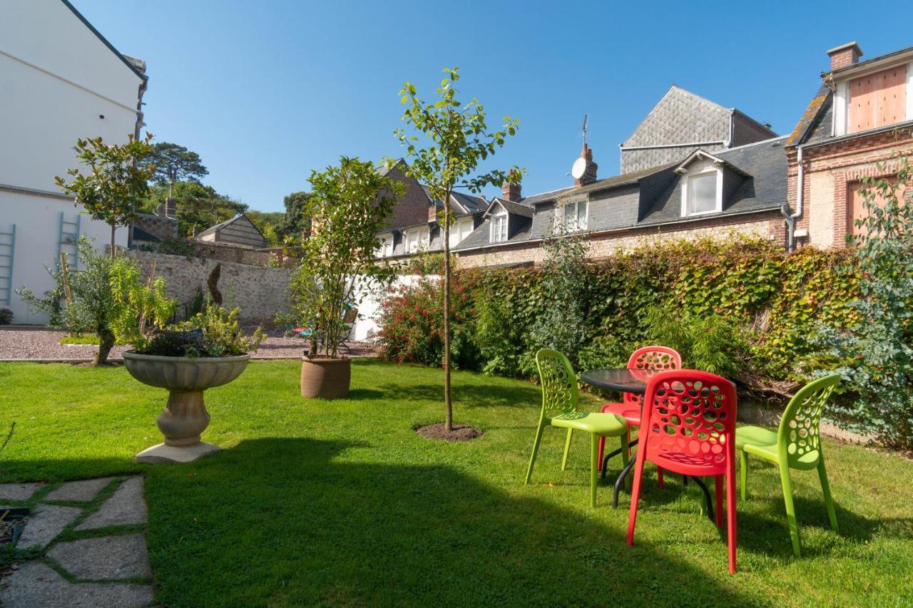 Gite La Perissoire - Place De Parking Incluse Étretat Buitenkant foto